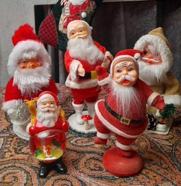 Vintage oude kerstman beschikbaar voor biedingen