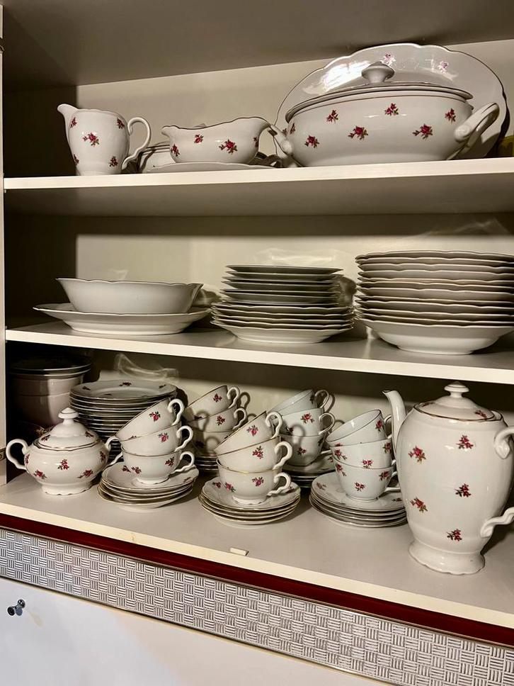 Grote serviesset Bavaria Jaeger&Co vintage/ Brocante stijl, Antiek en Kunst, Antiek | Servies compleet, Ophalen