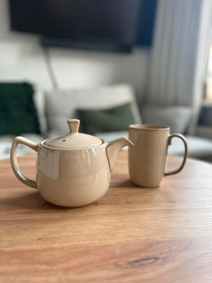 Theepot en mok van Dille & Kamille, Huis en Inrichting, Keuken | Servies, Zo goed als nieuw, Overige typen, Overige stijlen, Keramiek