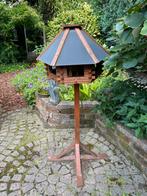 Vogelhuisje Tofta op stevige poot, Ophalen, Gebruikt