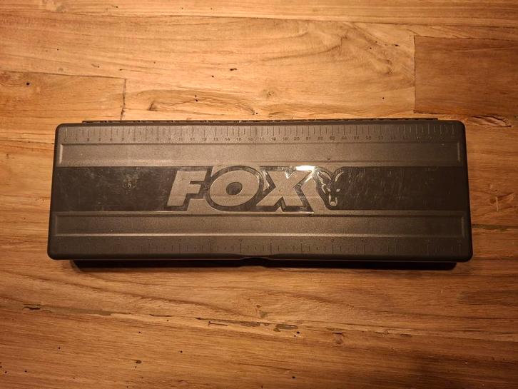 Te koop Fox large rig & disc box, Watersport en Boten, Hengelsport | Karpervissen, Zo goed als nieuw, Overige typen, Ophalen of Verzenden