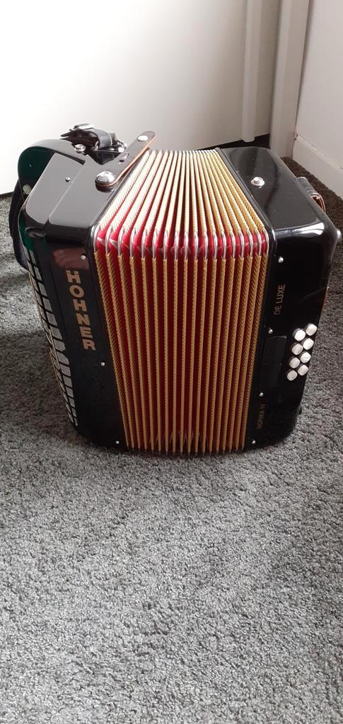 Trekharmonica Hohner Norma lV de Luxe CF, Muziek en Instrumenten, Accordeons, Gebruikt, Hohner, Met koffer, Ophalen