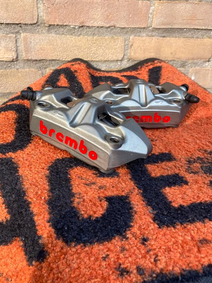 BREMBO KTM Monoblocks! KTM 990R 890 DUCATI, Motoren, Onderdelen | Overige, Nieuw, Ophalen of Verzenden