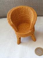 Mini poppenstoeltje., Ophalen of Verzenden, Zo goed als nieuw, Accessoires