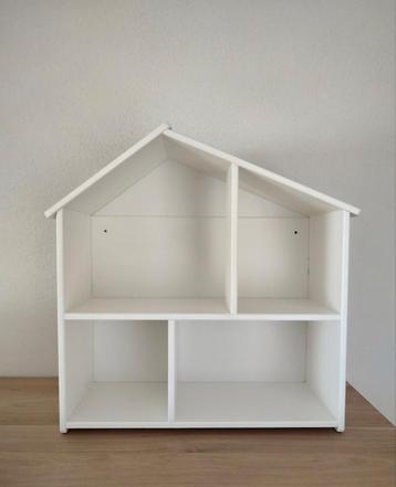 Poppenhuis beschikbaar voor biedingen
