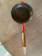 Le creuset coucances pan, Huis en Inrichting, Keuken | Potten en Pannen, Ophalen of Verzenden, Gebruikt, Gietijzer, Koekenpan of Braadpan