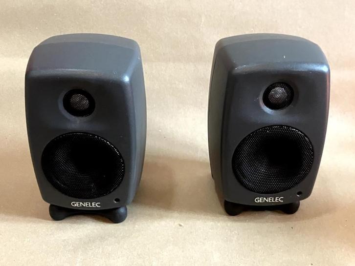 Genelec 8010A  Studio monitor, Audio, Tv en Foto, Professionele Audio-, Tv- en Video-apparatuur, Zo goed als nieuw, Audio, Ophalen of Verzenden