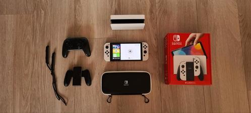 Nintendo Switch OLED, Spelcomputers en Games, Spelcomputers | Overige, Zo goed als nieuw, Ophalen of Verzenden