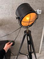 Industriële vloer lamp, Huis en Inrichting, Lampen | Vloerlampen, Ophalen, Zo goed als nieuw, Overige materialen, 150 tot 200 cm