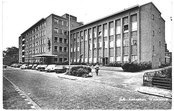 958240	Winschoten	Groningen	1978 RK Ziekenhuis	DAF (klein)	G beschikbaar voor biedingen
