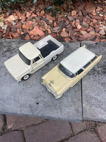Metalen chevy pick up en chevrolet bel air igst beschikbaar voor biedingen