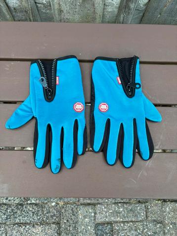Wind dichte fiets handschoenen mt L beschikbaar voor biedingen