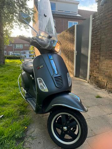 Vespa s 50 4t snor beschikbaar voor biedingen