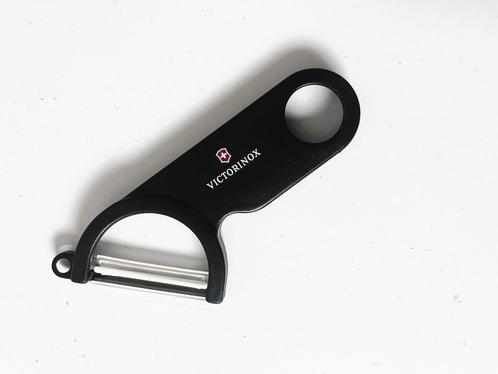 Victorinox dunschiller met beschermkapje, Huis en Inrichting, Keuken | Keukenbenodigdheden, Zo goed als nieuw, Ophalen of Verzenden