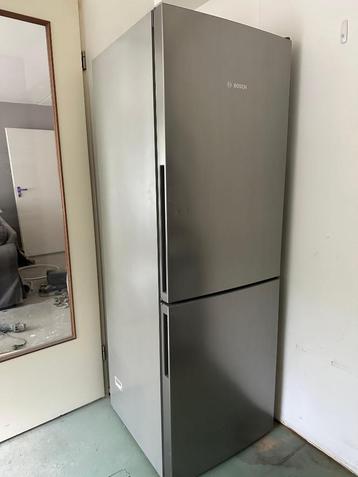 FOR SALE: Bosch Refrigerator KGV36VBEAS – Excellent Conditio beschikbaar voor biedingen