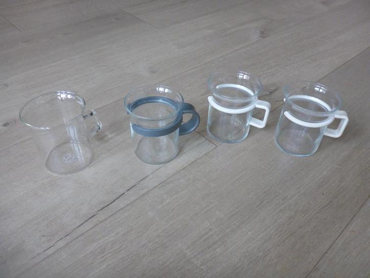 Diverse theeglazen Bodum., Huis en Inrichting, Keuken | Servies, Zo goed als nieuw, Overige typen, Overige stijlen, Glas, Ophalen of Verzenden