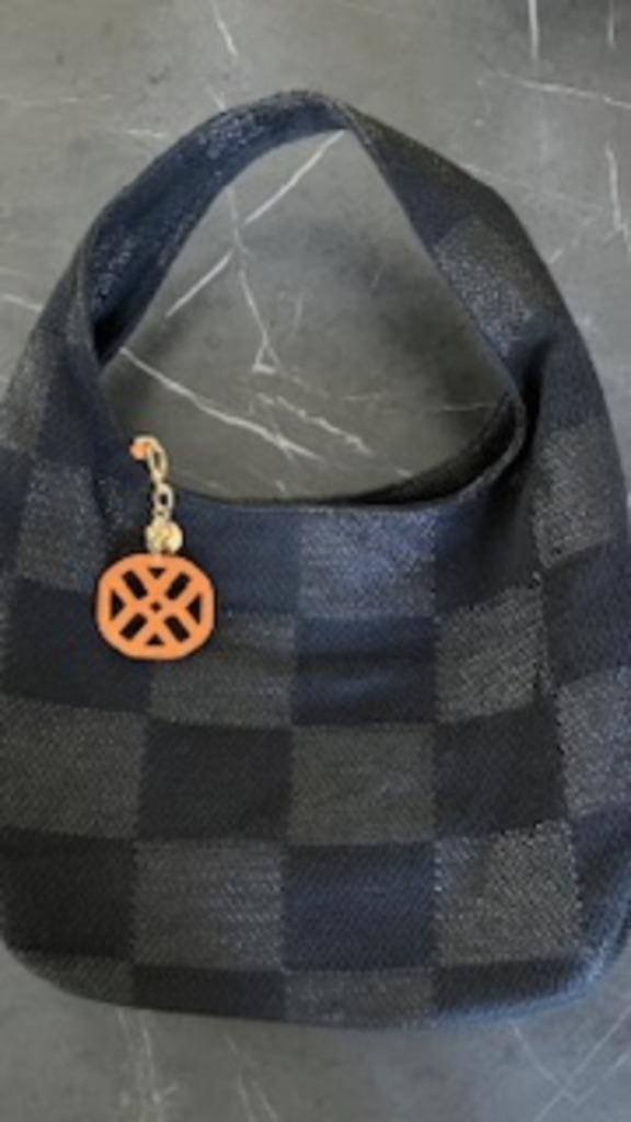 Handtas / Schoudertas Unisa - type Zislote - zwart, Sieraden, Tassen en Uiterlijk, Tassen | Damestassen, Gebruikt, Handtas, Zwart