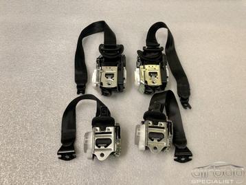 SKODA KAMIQ Gordel set 654857705D 654857706B 654857805B pre- beschikbaar voor biedingen