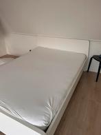 Bedframe inclusief matras - 140x200, Ophalen, Gebruikt, Wit, Tweepersoons
