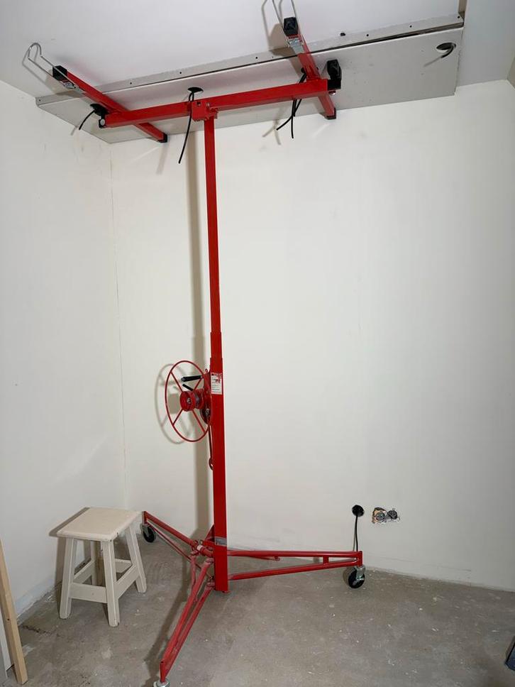 Gipsplaatlift - Verstelbaar & Compact, Doe-het-zelf en Verbouw, Gereedschap | Overige machines, Zo goed als nieuw, Ophalen of Verzenden