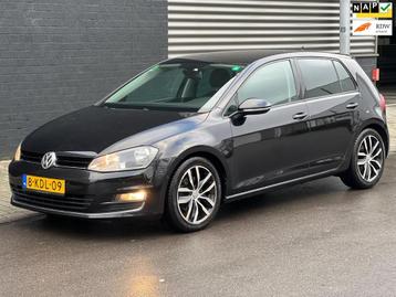 Volkswagen Golf 1.4 TSI ACT Highline Automaat beschikbaar voor biedingen