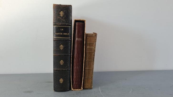 Franse missel /  bijbeltjes, Antiek en Kunst, Curiosa en Brocante, Verzenden