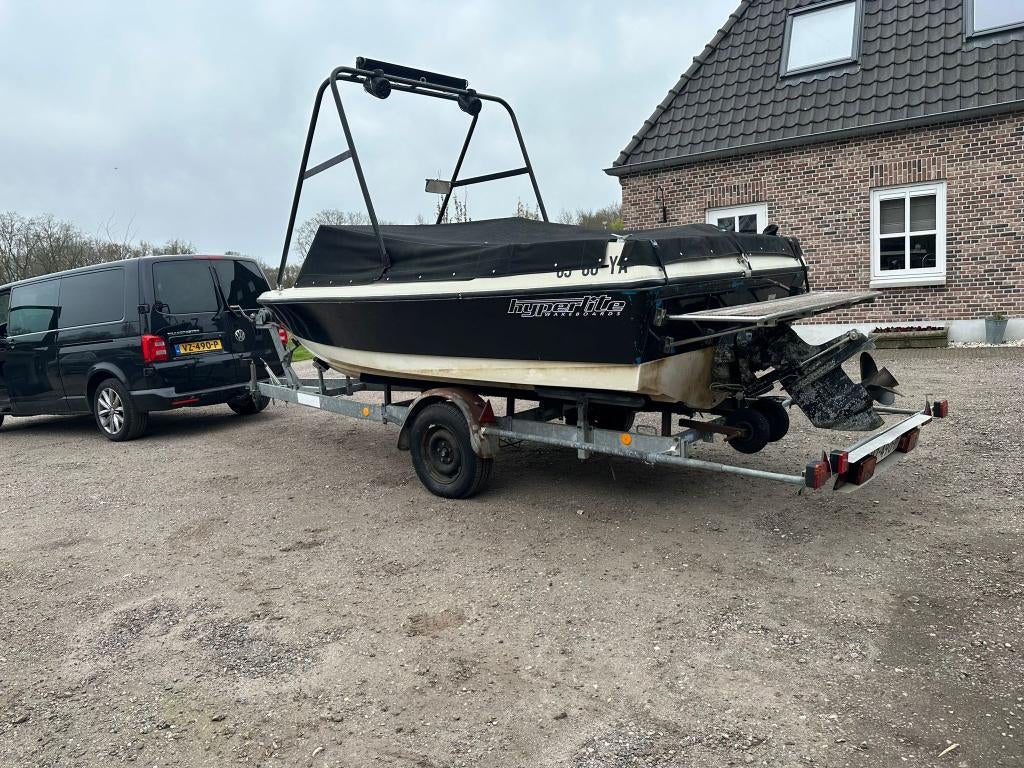 SILVERLINE 140 PK MERCRUISER+TRAILER iNRUIL MOGELIJK, Watersport en Boten, Speedboten, Ophalen, Gebruikt, Binnenboordmotor, 120 tot 200 pk