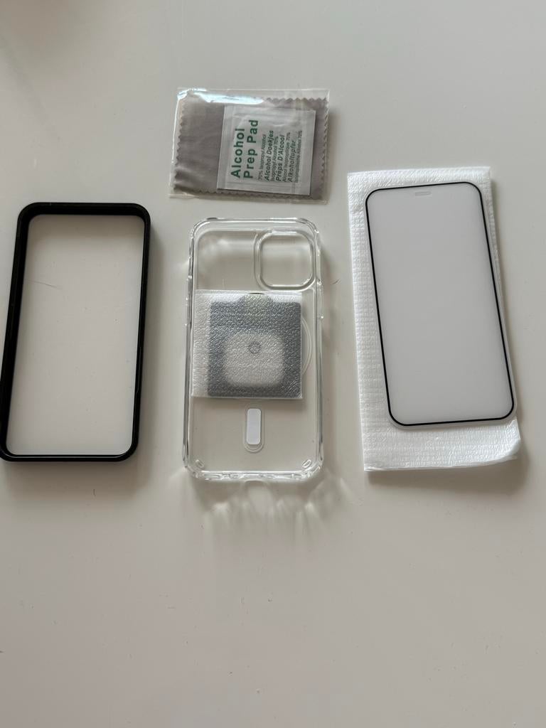 Premium iPhone 12 mini protector case, Kunststof, MagSafe, Nieuw, Hoesje of Tasje
