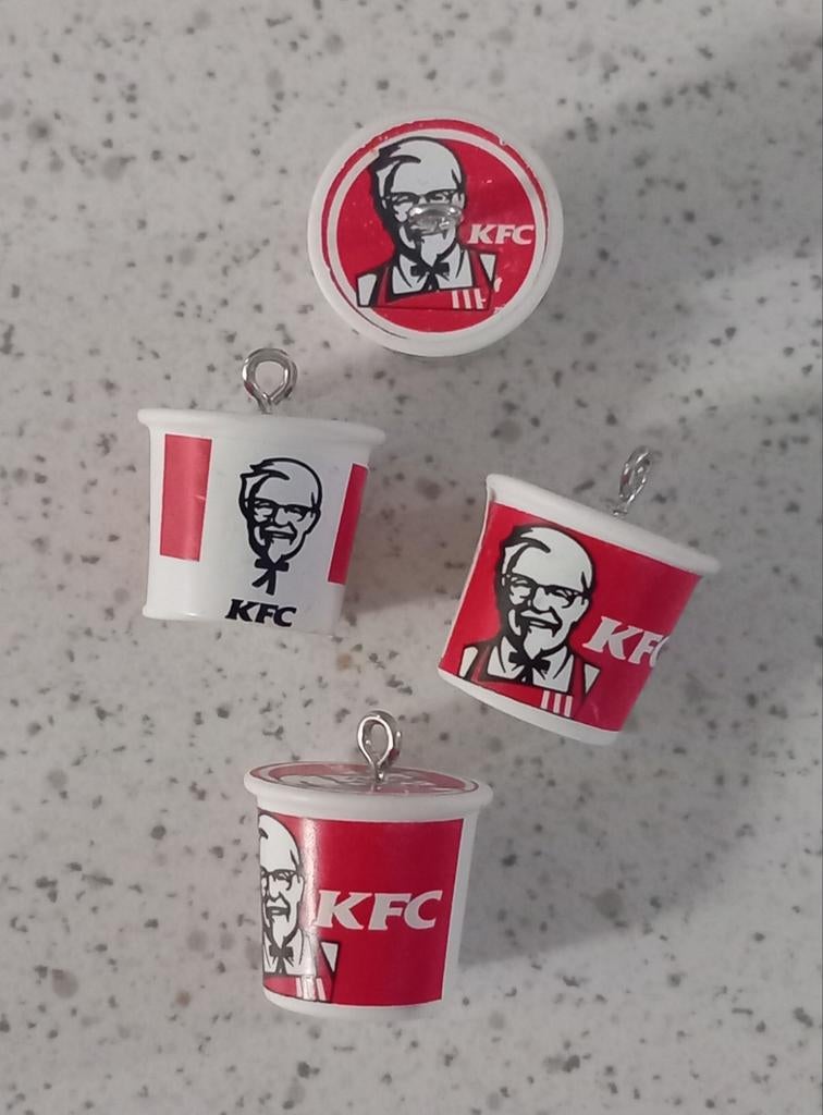 KFC bucket bedels, Ophalen of Verzenden, Nieuw, Bedel