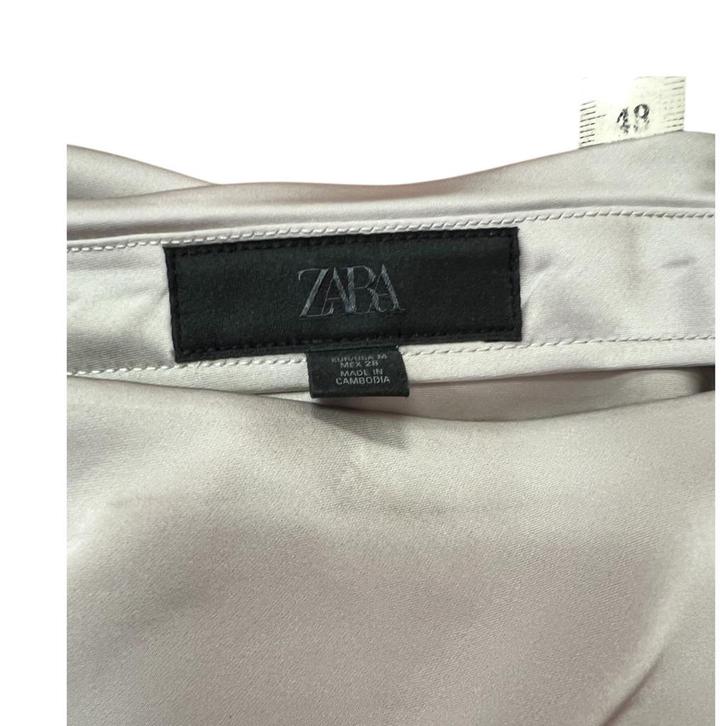 Zara satijnen rok beige NIEUW mt M, Kleding | Dames, Rokken, Nieuw, Maat 38/40 (M), Beige, Onder de knie, Ophalen of Verzenden