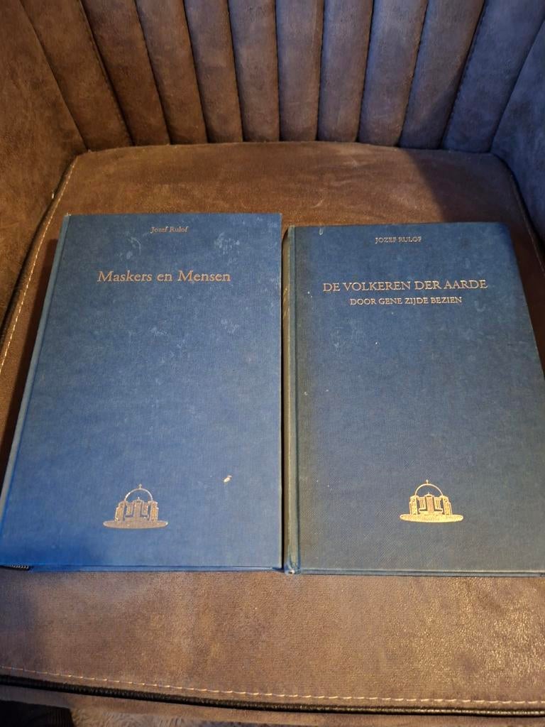 J. Rulof: Maskers en Mensen & De Volkeren der Aarde, Ophalen of Verzenden, Gelezen