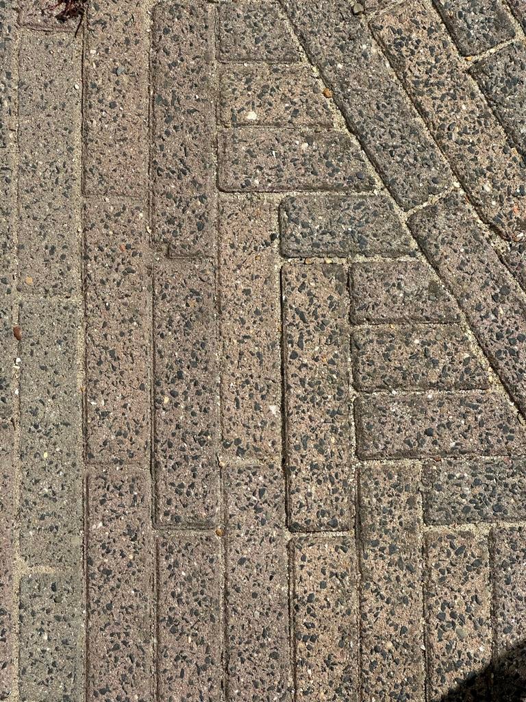 Gratis: gebruikte betonklinkers voor terras of oprit, Ophalen, Gebruikt, Klinkers, 5 tot 10 m²