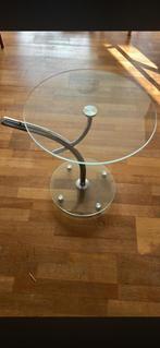 Glazen salontafel met metalen onderstel, Huis en Inrichting, Tafels | Bijzettafels, 45 tot 60 cm, Gebruikt, Rond, Glas