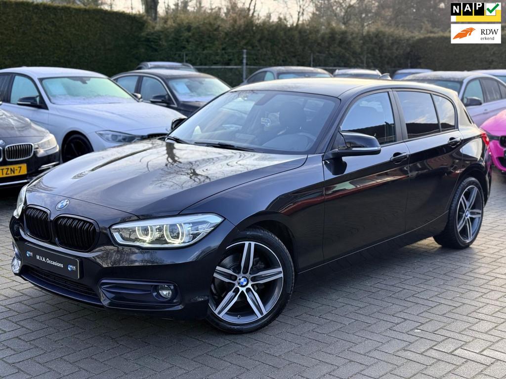 BMW 1-serie 118i Centennial Executive Sport|Automaat|Navigat, Auto's, Gebruikt, Zwart, Origineel Nederlands, Bedrijf