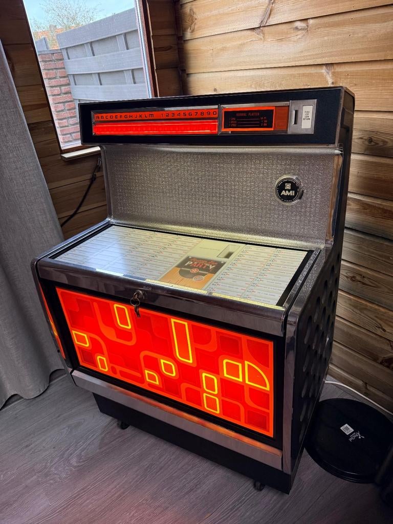 Rowe Ami Ri 1 Heritage jukebox, volledig gerestaureerd in TO, Ophalen, Gebruikt, 1970 tot heden, Ami