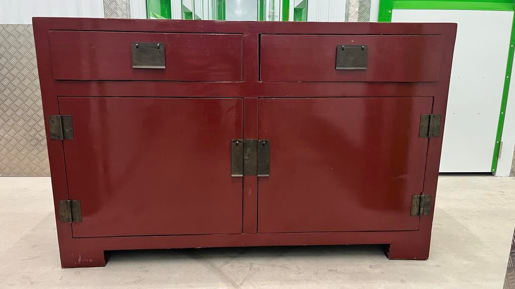 Lage Chinese buffetkast - donkerrood hoogglans, Huis en Inrichting, Kasten | Buffetkasten, Zo goed als nieuw, Minder dan 100 cm