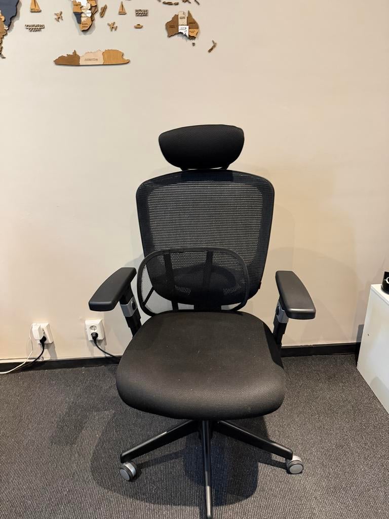 Ergonomische Bureaustoel - Zwart, Zo goed als nieuw, Zwart, Ophalen of Verzenden, Zo goed als nieuw, Bureaustoel