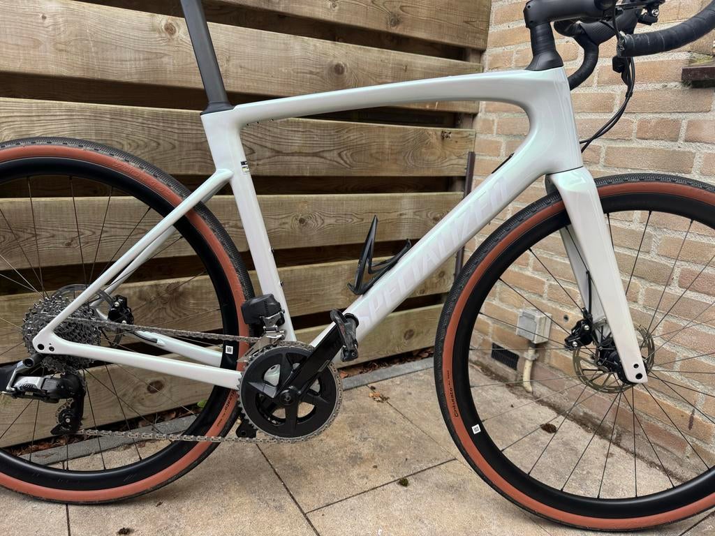 Specialized Roubaix SL8 Expert 2025 met powermeter, Fietsen en Brommers, Fietsen | Racefietsen, 28 inch, Gebruikt, Carbon, Heren