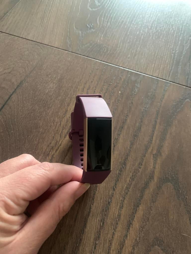 Fitness Tracker - Nieuw in doos, paars bandje, Ophalen of Verzenden, Nieuw, Paars
