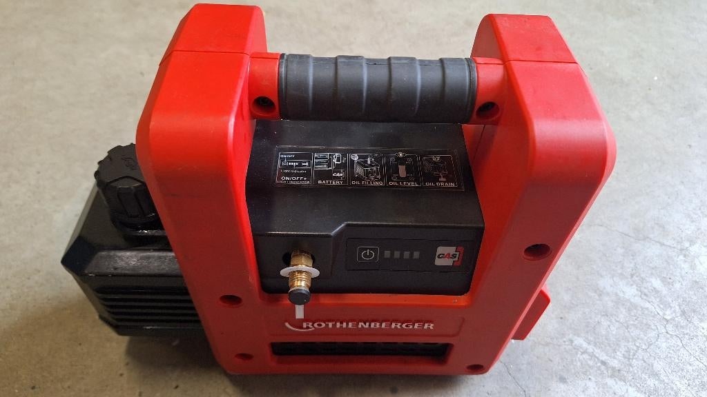Rothenberger roair vac r32 2.0Cl airco vacuum pomp., Auto diversen, Autogereedschap, ., Ophalen of Verzenden, Zo goed als nieuw
