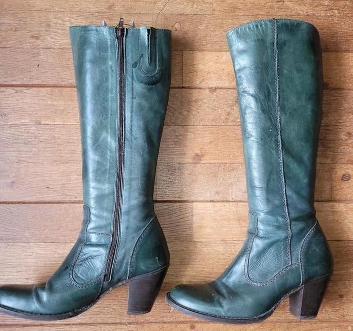 Groene hoge leren laarsen echt leer groen, Kleding | Dames, Schoenen, Ophalen of Verzenden, Gedragen, Hoge laarzen