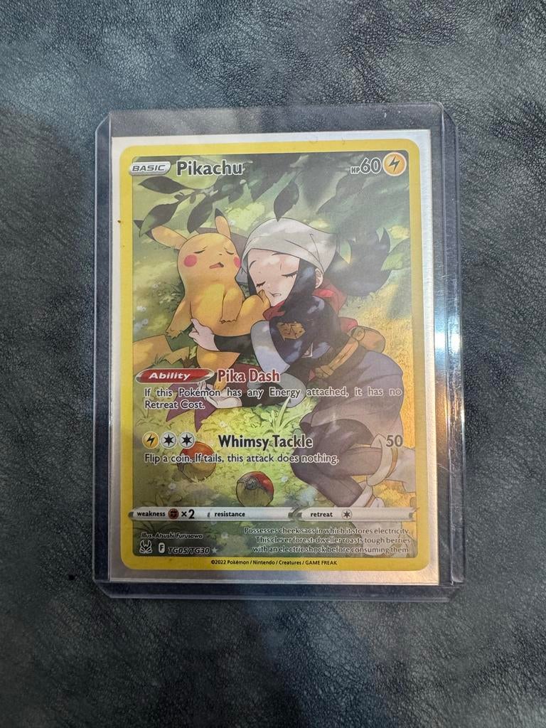 Pikachu & Red (Trainer) Full Art Pokémon Kaart, Ophalen of Verzenden, Zo goed als nieuw, Losse kaart
