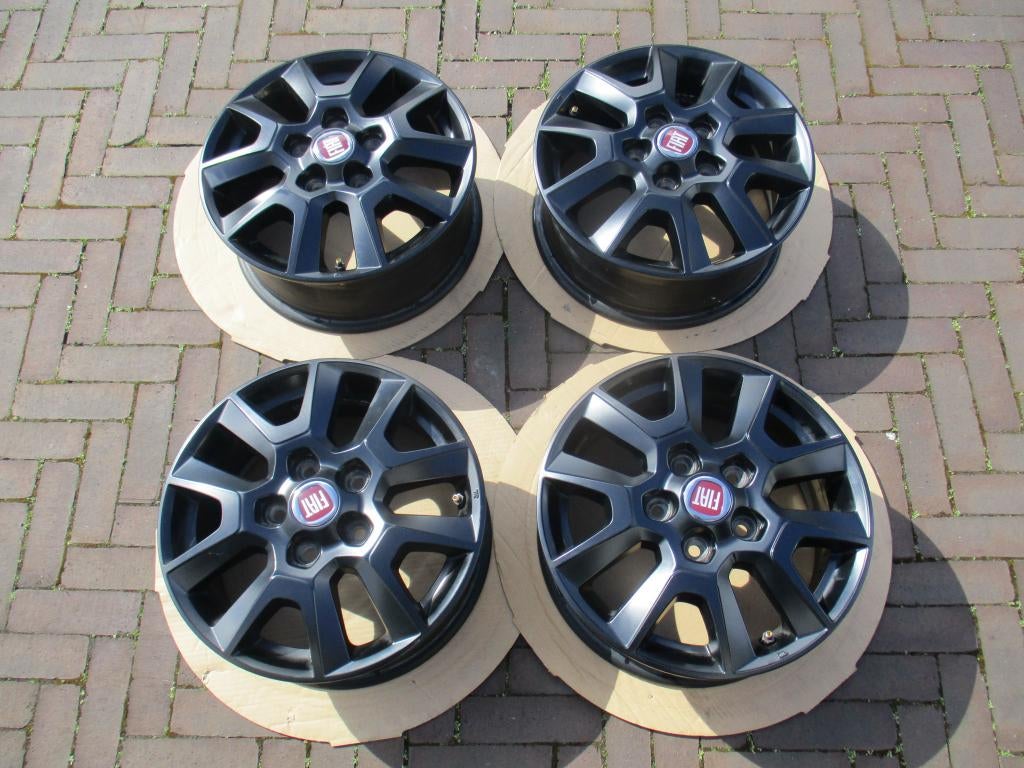 Orig. Fiat Ducato 16 inch velgen Camper 5x118 Light IZGST, Auto-onderdelen, Banden en Velgen, Ophalen, 16 inch, Banden en Velgen