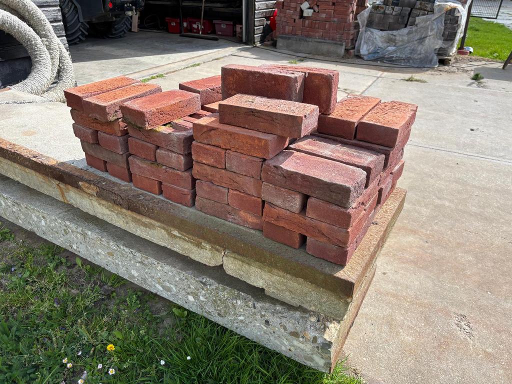 Restpartij metselstenen, Ophalen, Zo goed als nieuw, Bakstenen