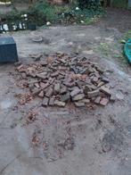 Gratis waaltjes  ongeveer 100 stuks, Ophalen, Beton, Klinkers