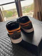 Air Jordan 1 Low SE (GS), Kleding | Dames, Schoenen, Ophalen of Verzenden, Zo goed als nieuw, Zwart, Sneakers of Gympen