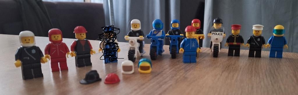 oude Lego poppetjes, motors e.d., Kinderen en Baby's, Speelgoed | Duplo en Lego, Ophalen of Verzenden, Gebruikt, Losse stenen