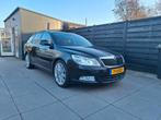 Skoda Octavia Combi 1.8 TSI DSG, Auto's, 4 cilinders, Parkeersensor, 160 pk, Zwart