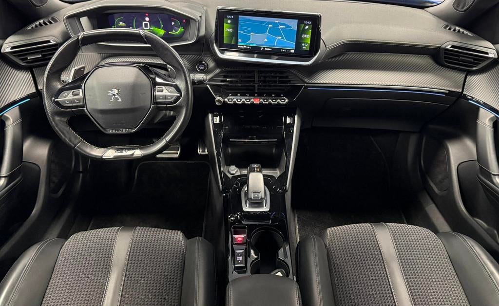 Peugeot 2008 1.2 PureTech GT Pack*Automaat*DigiDisplay*Camer, Auto's, Gebruikt, Zwart, 1199 cc, Blauw