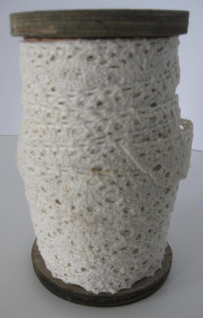 Rol / Klos beige katoen kant op rol/klos 5 meter x 2 cm, Ophalen of Verzenden, Nieuw, Kant